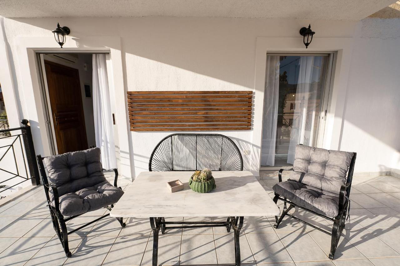 Camo'S House Apartment Poros Town Exterior photo